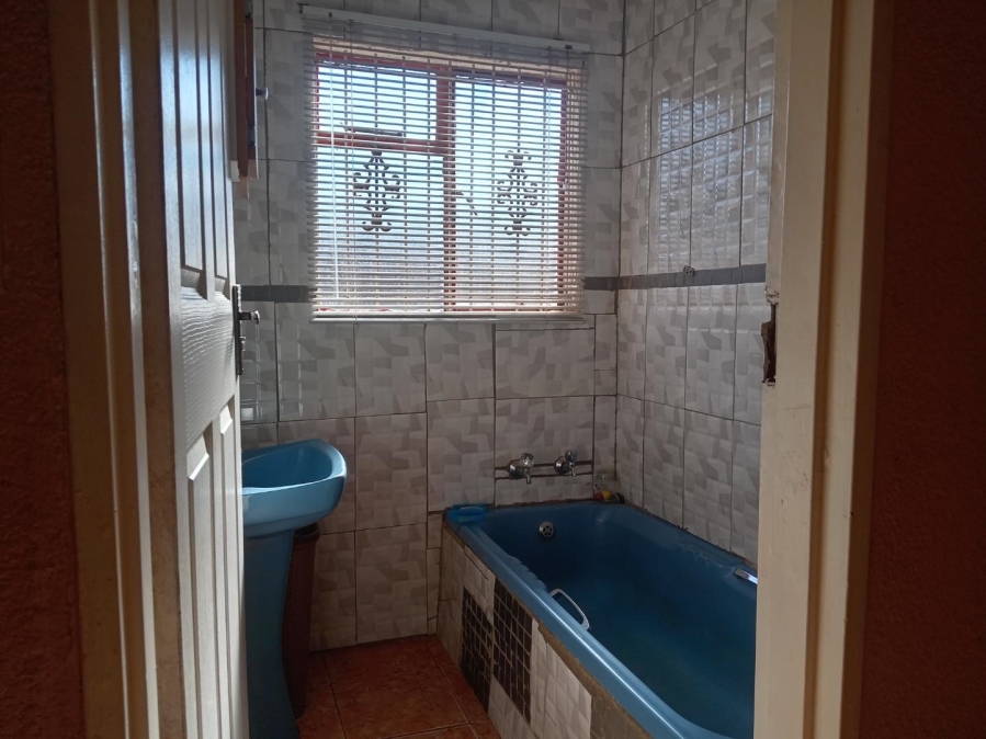 3 Bedroom Property for Sale in Orkney Rural North West